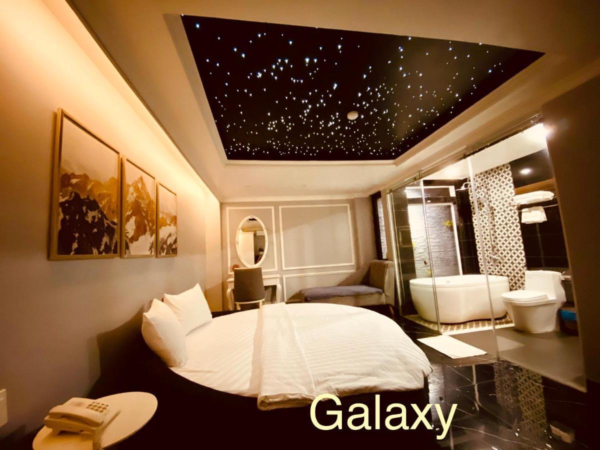 La Galerie Hotel Хошимин Экстерьер фото